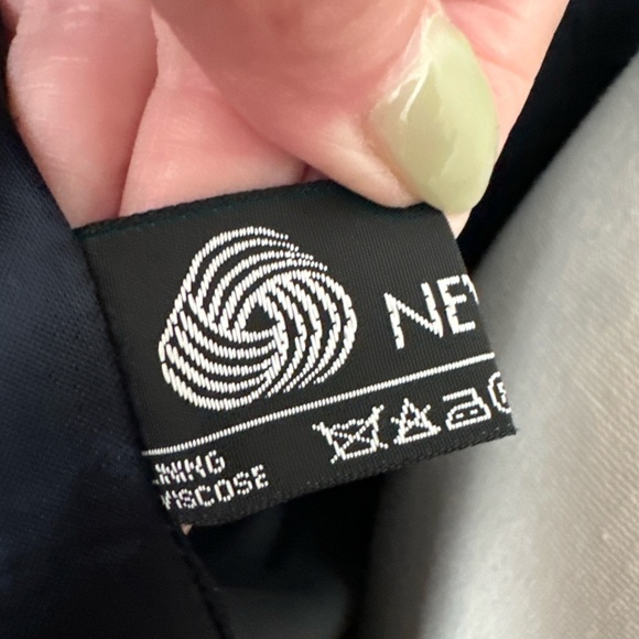 HARVIE & HUDSON London Vintage Navy Wool Overcoat Velvet Collar Quiet Luxury - Picture 14 of 16